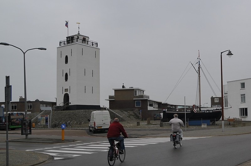 North Sea / Katwijk Lighthouse
Keywords: North sea;Netherlands;Katwijk