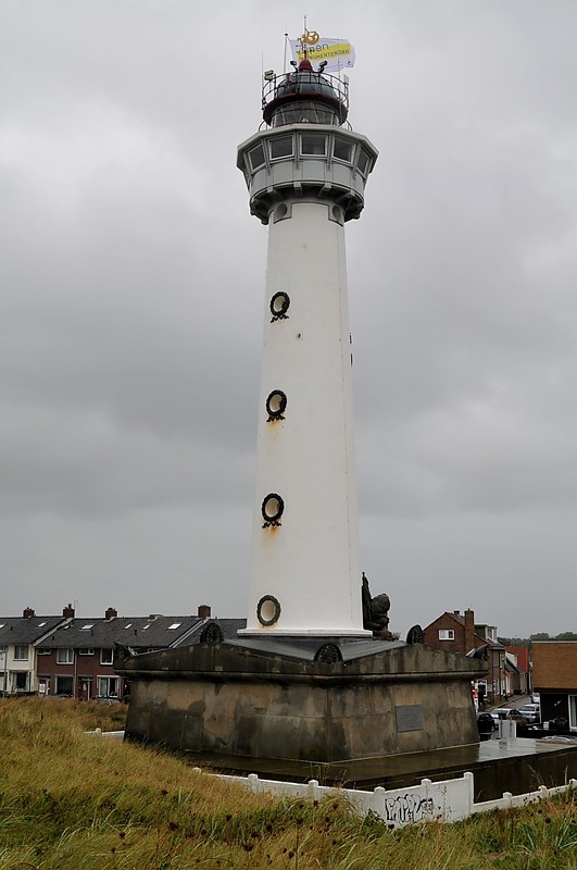 North sea / Egmond aan Zee (van Speijk Memorial) lighthouse
Keywords: North Sea;Netherlands;Egmond aan Zee