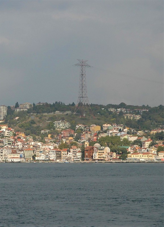 Bosphorus / Power Cable - W Pylon light
Keywords: Bosphorus;Turkey;Istanbul