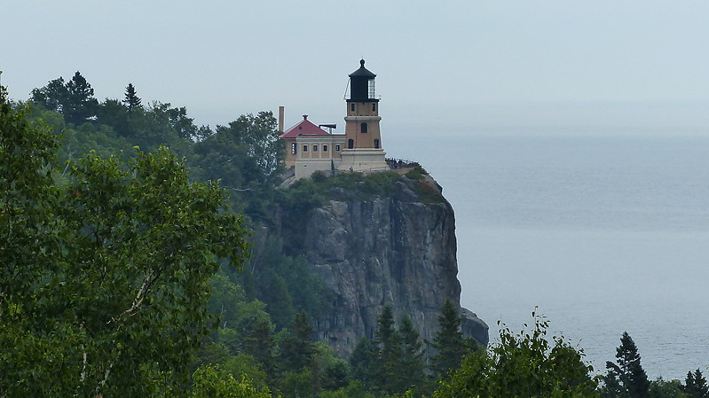 Minnesota / Lake Superior / Split Rock Lighthouse
Author of the photo: K. Ganzmann 
Keywords: United States;Minnesota;Lake Superior