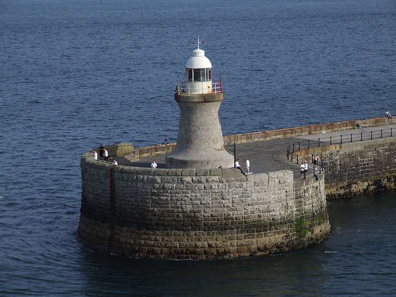 Tynemouth South Pier lighthouse
Keywords: Tynemouth;England;United Kingdom