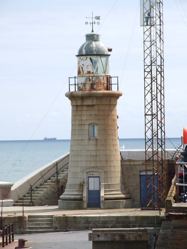 Folkestone Harbour Lighthouse
Keywords: Kent;England;
