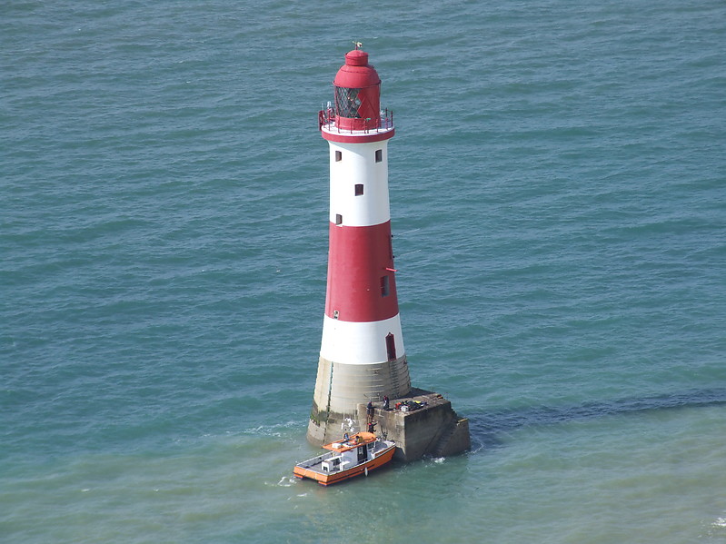 Beachy Head lighthouse
Keywords: Eastbourne;England;English channel;United Kingdom
