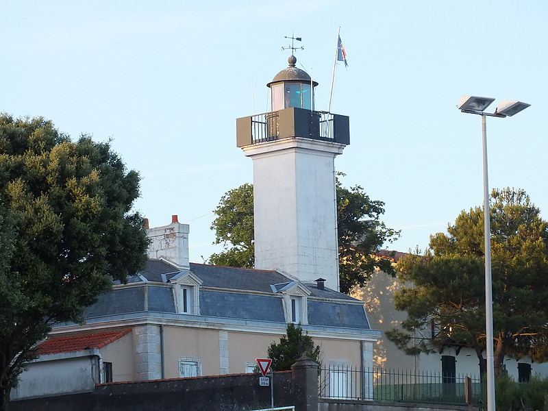 Pointe de Noëveillard lighthouse
Keywords: Pornic;France;Bay of Biscay