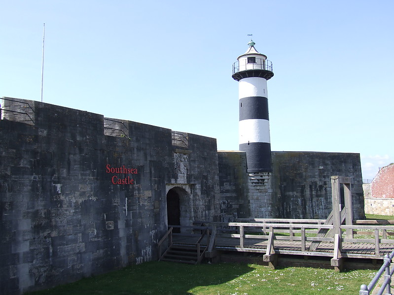 Portsmouth / Southsea Castle Lighthouse
Keywords: Hampshire;Portsmouth;England;United Kingdom;English channel