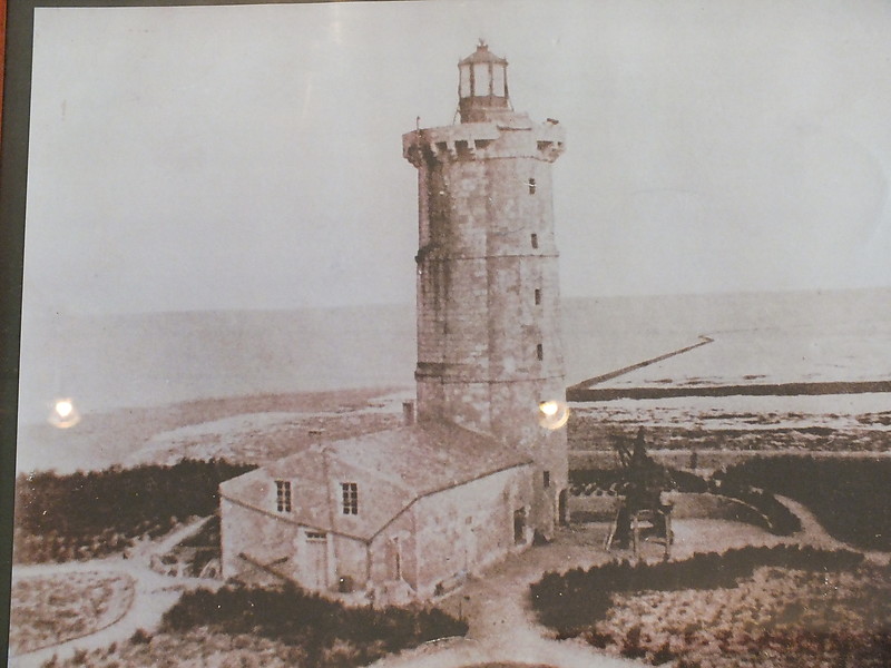 Les Baleines (1) lighthouse - historic picture
Keywords: Ile de Re;France;Bay of Biscay;Historic