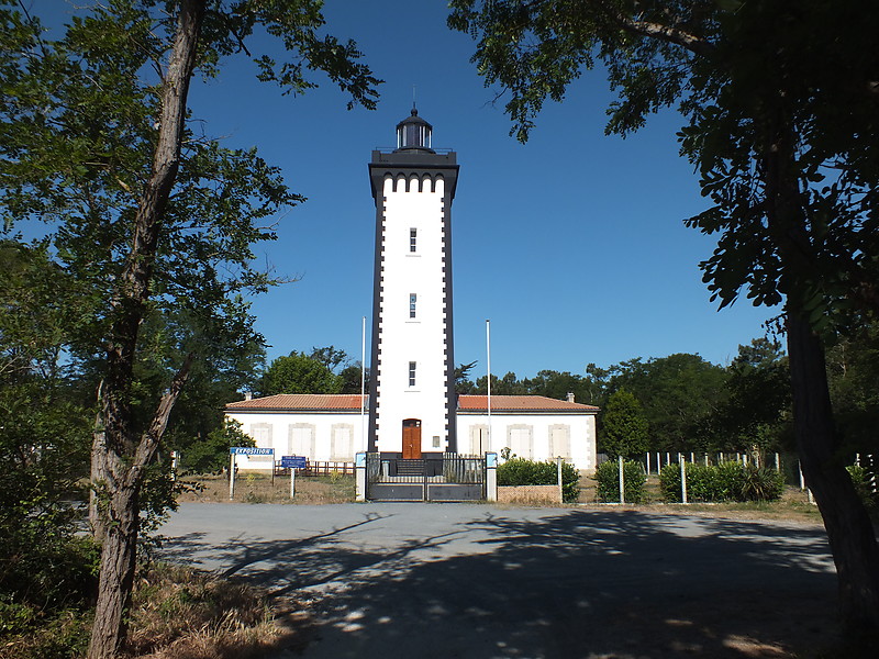 Pointe de Grave lighthouse
Keywords: Gironde;France;Bay of Biscay