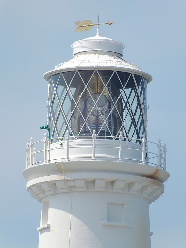 South Stack lighthouse lantern
AKA Ynys Lawd
Keywords: Wales;United Kingdom;Irish sea;Anglesey;Lantern
