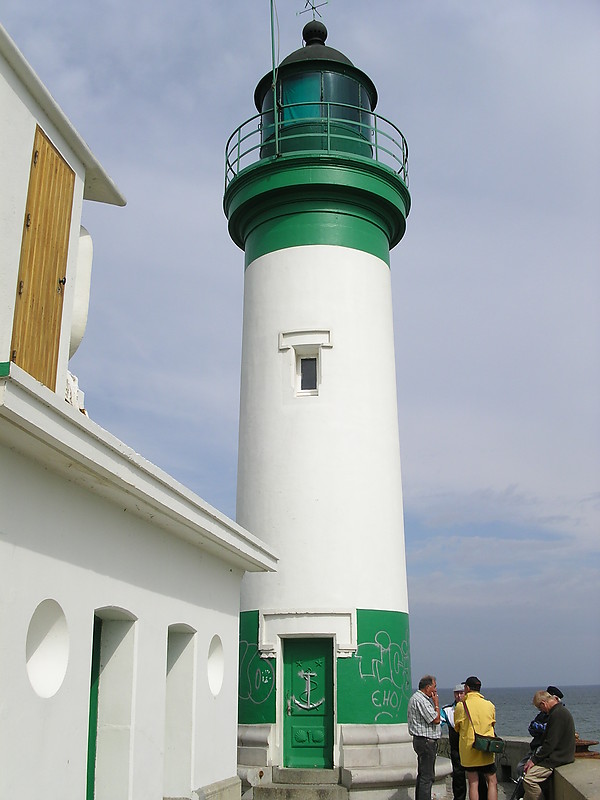 Le Tréport W Jetty Lighthouse
Keywords: Normandy;Le Treport;France;English channel