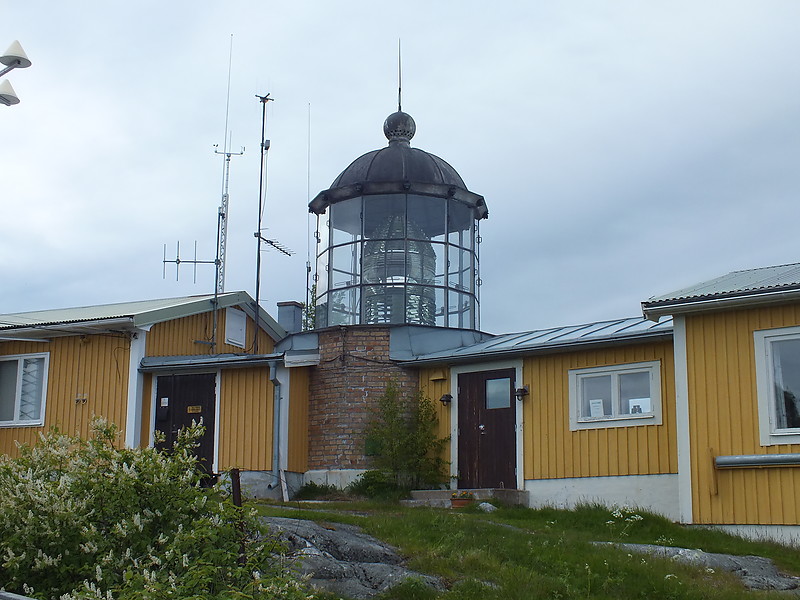 Bjuroklubb lighthouse
Keywords: Sweden;Gulf of Bothnia
