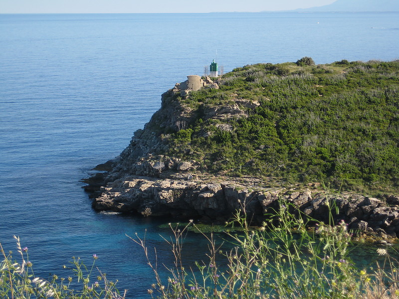 Capo Sagro light
Keywords: Corsica;France;Mediterranean sea