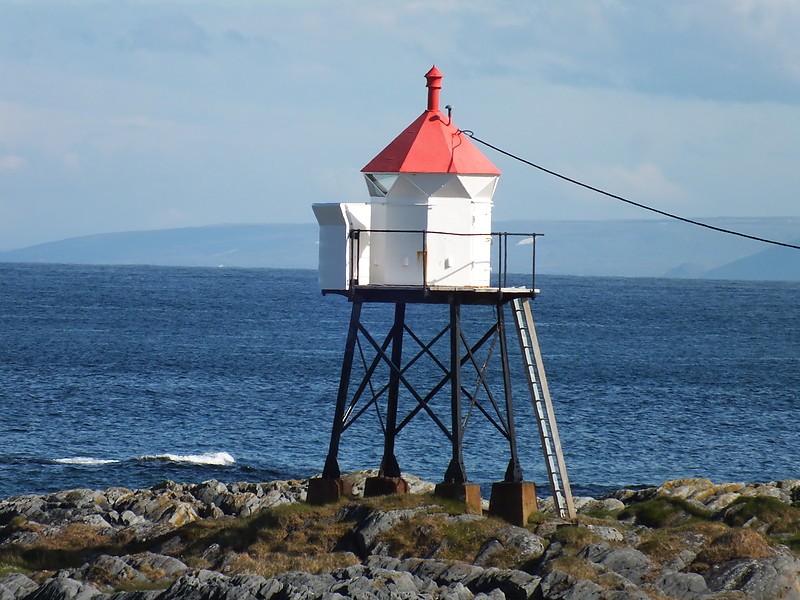 Gamvik Beritbukta lighthouse
AKA Kaveneset
Keywords: Gamvik;Norway;Barents sea