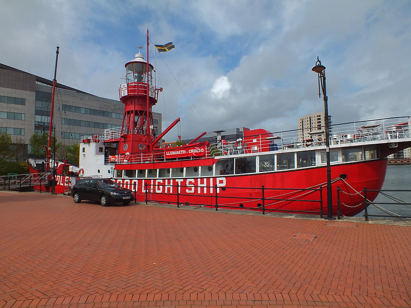 Trinity House Lightship 14 Goleulong 2000 (Helwick)
Keywords: Cardiff;Wales;United Kingdom;Lightship