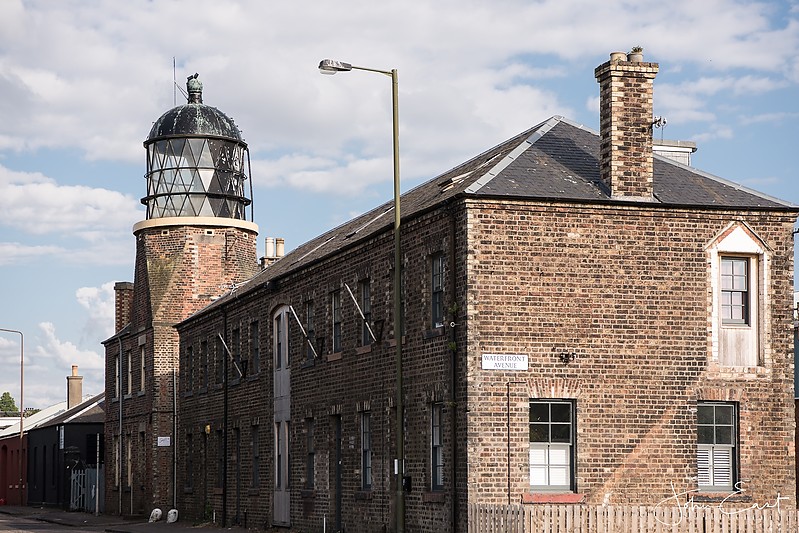 Granton / Northern Lighthouse and Buoy Depot
Keywords: Granton;Edinburgh;Scotland;United Kingdom
