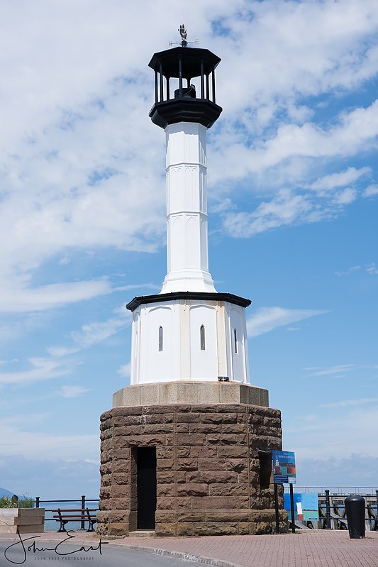 Maryport old lighthouse
Keywords: Maryport;Irish sea;England;United Kingdom