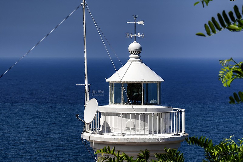 Ere??li / Öl�?ce Burnu Lighthouse
Keywords: Turkey;Black sea;Karadeniz Eregli