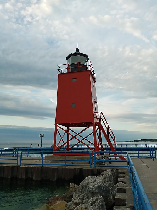 Michigan - Charlevoix South Pierhead Light
Keywords: Michigan;Lake Michigan;United States;Charlevoix
