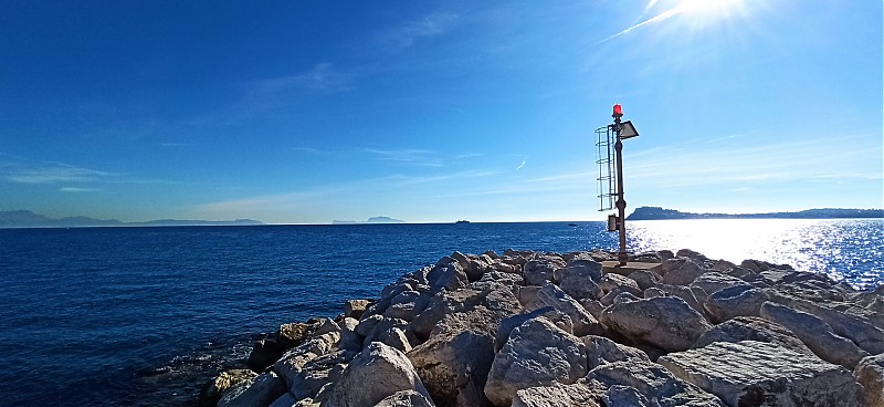Marina Monte di Procida West Breakwater light
Keywords: Italy;Monte di Procida;Mediterranian sea